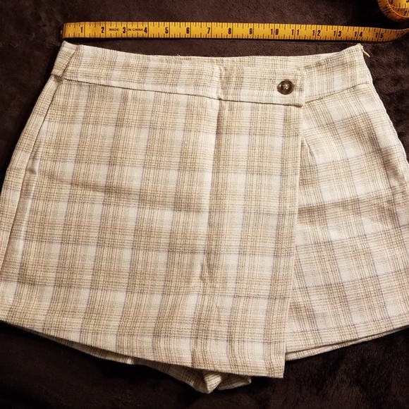 NEW ITEM'S. PLAID SKORT + CROP TOP SET. - Picture 4 of 8
